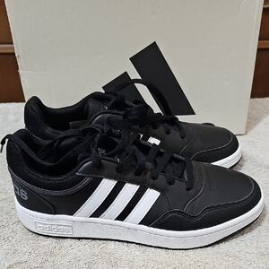 Adidas Men's Black and White Sneakers